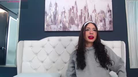 Snapshot of tiana_scot chatting on September 2025 11:11:01 AM LIA online show from September 2025 11:11:01 AM
