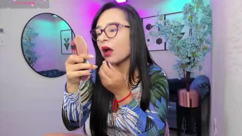 Tiara  online show from February 2026 03:39:01 AM