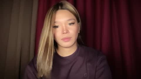 Ms. Tiara online show from March 2026 02:43:01 PM