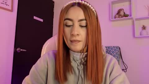 Tiarha online show from November 2025 04:23:01 AM