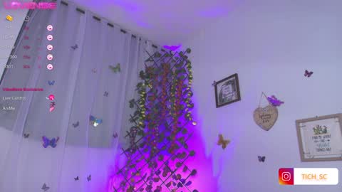 Snapshot of tich__ chatting on December 2024 02:13:01 AM TICH online show from December 2024 02:13:01 AM