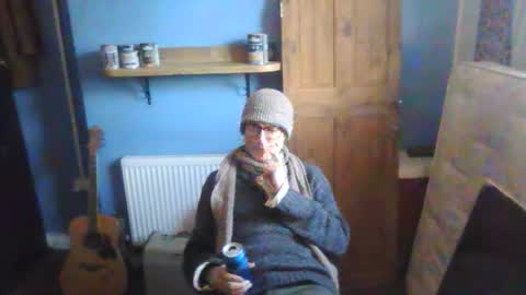 tiddles12345 online show from October 2025 03:47:02 PM