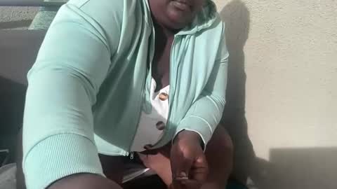 Tierra Henri online show from December 2025 05:32:01 PM