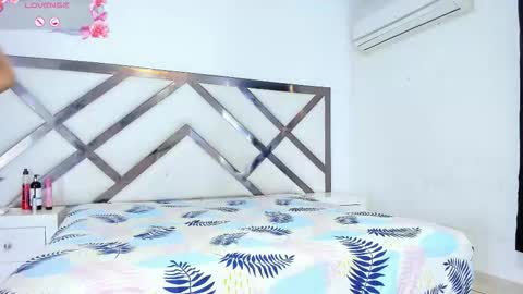 Snapshot of tifanibrown chatting on February 2026 01:40:01 PM Tifani brown online show from February 2026 01:40:01 PM