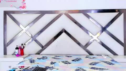 Snapshot of tifanibrown chatting on February 2026 12:38:01 PM Tifani brown online show from February 2026 12:38:01 PM