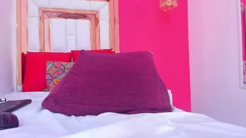 Karolina online show from March 2025 01:47:02 AM