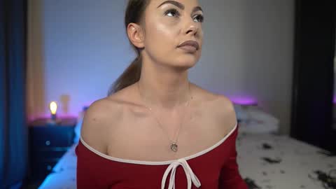 Tiffany online show from January 2026 09:18:02 PM