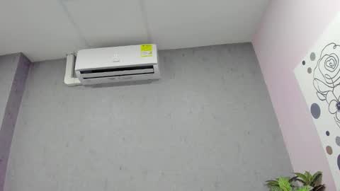 tiffany_mendez online show from November 2025 12:04:01 PM