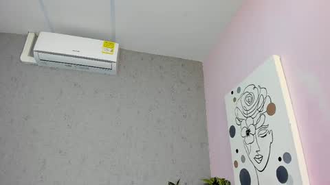 tiffany_mendez online show from May 2026 12:04:02 PM