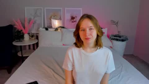 tiffany_roy online show from January 2025 02:53:01 AM