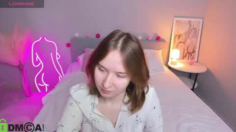 tiffany_roy online show from January 2025 03:00:02 AM