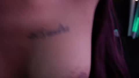 Snapshot of tiffany_sander chatting on October 2025 12:16:02 AM tiffany_sander online show from October 2025 12:16:02 AM