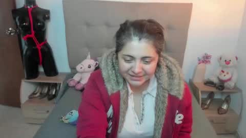 TiffanyAmazing online show from November 2025 12:27:01 PM