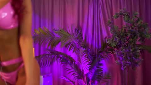 Tiff online show from November 2025 07:14:01 PM