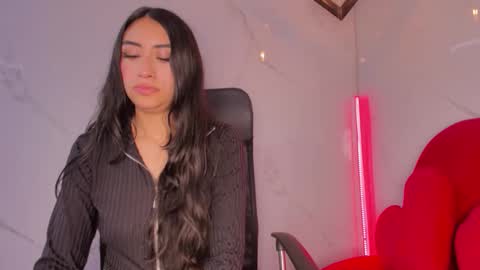 Snapshot of tiffanydream8 chatting on February 2026 09:48:02 PM TiffanyDream8 online show from February 2026 09:48:02 PM