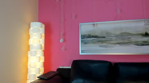 Snapshot of tiffanysuarez_ chatting on February 2025 01:08:02 PM Stefany Suarez online show from February 2025 01:08:02 PM