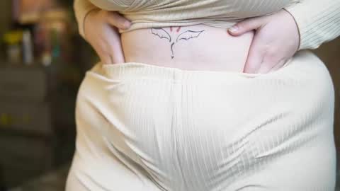  Tiffany  online show from February 2026 02:18:02 AM