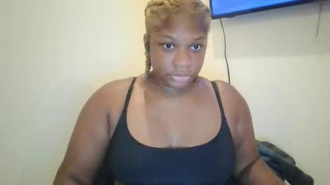 Tiffany online show from September 2025 02:48:01 AM