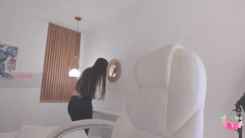 Snapshot of tiffanywright_ chatting on February 2026 12:09:02 PM Tiffany online show from February 2026 12:09:02 PM