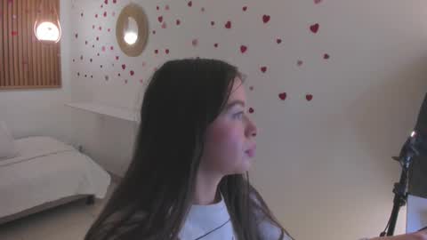 Snapshot of tiffanywright_ chatting on March 2026 01:24:01 PM Tiffany online show from March 2026 01:24:01 PM