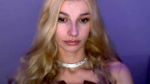 Snapshot of tigerblooood chatting on August 2026 01:04:01 AM Ask me online show from August 2026 01:04:01 AM