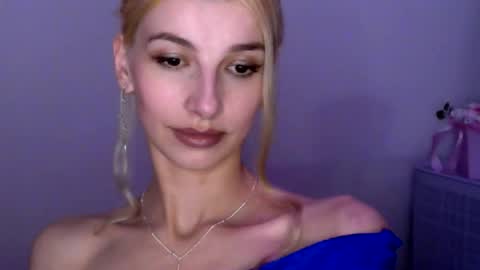 Snapshot of tigerblooood chatting on August 2026 01:08:01 AM Ask me online show from August 2026 01:08:01 AM