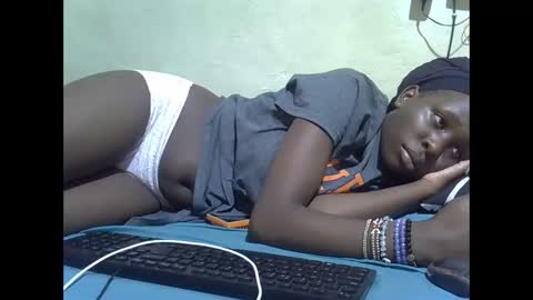 tight_pussie online show from January 2026 02:25:02 AM