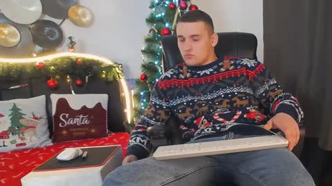 Snapshot of tim_mart chatting on December 2024 06:49:01 PM ask me online show from December 2024 06:49:01 PM