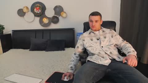 Snapshot of tim_mart chatting on January 2025 06:46:01 AM ask me online show from January 2025 06:46:01 AM