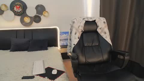 Snapshot of tim_mart chatting on January 2025 09:48:02 AM ask me online show from January 2025 09:48:02 AM