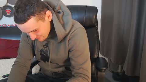 Snapshot of tim_mart chatting on February 2025 05:18:02 PM ask me online show from February 2025 05:18:02 PM