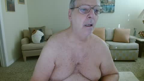 timealone120000 online show from October 2025 05:33:02 PM