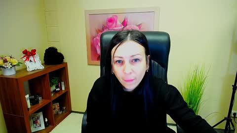 Luisa online show from December 2024 11:56:02 AM