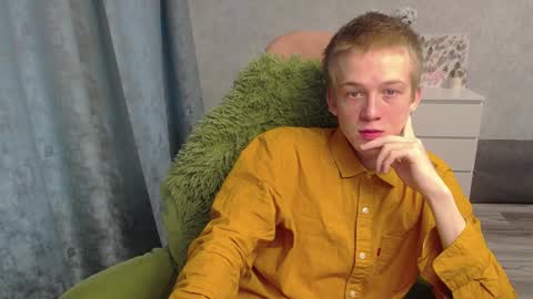 Snapshot of timmy7topcut chatting on December 2024 09:16:02 AM Timmy online show from December 2024 09:16:02 AM