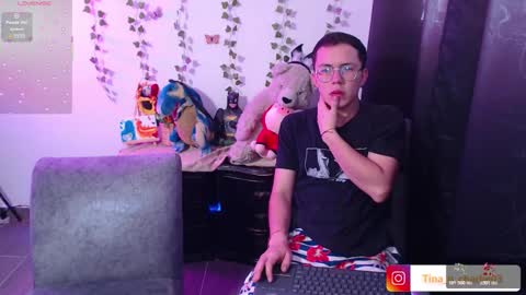 Tina N Charlie online show from February 2026 03:04:01 PM