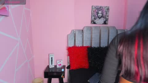 Snapshot of tina_noa chatting on February 2025 03:40:01 AM Tina noa online show from February 2025 03:40:01 AM
