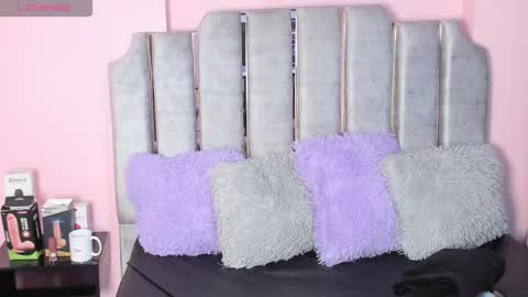 Snapshot of tina_noa chatting on March 2025 12:50:02 PM Tina noa online show from March 2025 12:50:02 PM