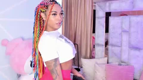 Snapshot of tina_noa chatting on October 2025 01:08:01 PM Tina noa online show from October 2025 01:08:01 PM