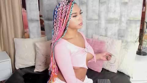 Snapshot of tina_noa chatting on October 2025 11:44:01 AM Tina noa online show from October 2025 11:44:01 AM