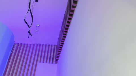 Tina  online show from September 2025 05:20:01 AM