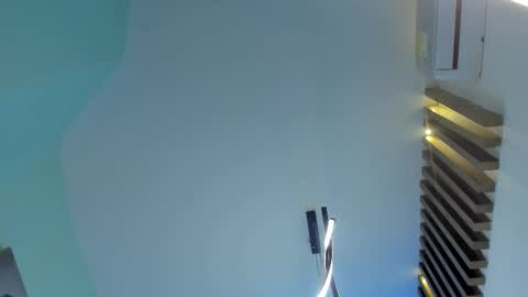 Tina  online show from October 2025 04:13:01 AM