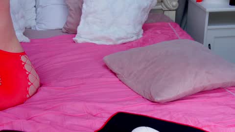 Tina online show from February 2025 10:28:01 AM