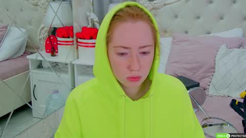 Tina online show from September 2025 03:19:02 AM