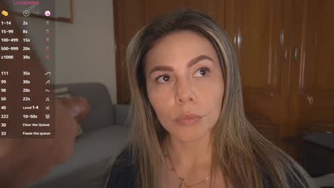 Snapshot of tinacb chatting on December 2024 03:58:01 PM tinacb online show from December 2024 03:58:01 PM