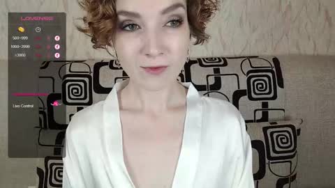 Tina online show from October 2025 04:53:02 AM