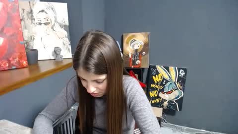 Gloria online show from December 2025 07:37:01 AM