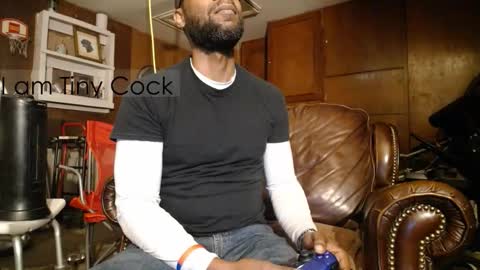 tinycock_1979 online show from December 2025 10:33:01 AM