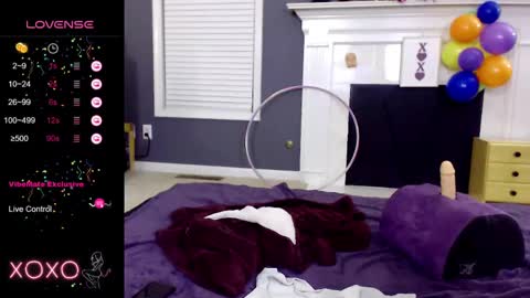 V - Read the bio please thanks. online show from March 2025 01:56:01 AM