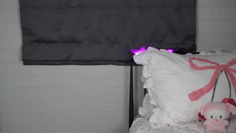 Lili online show from September 2025 07:28:02 PM