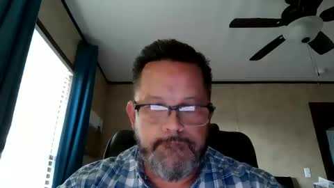 tjhawk86 online show from January 2026 07:59:01 PM